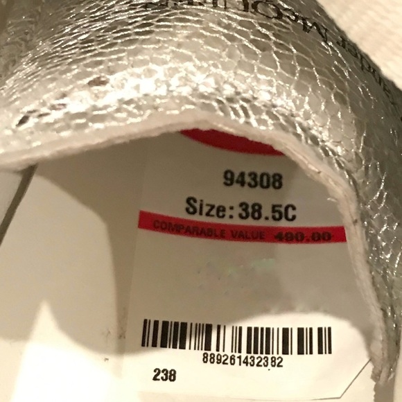 Alexander McQueen NWT Silver Oversized Trainers - Picture 9 of 9